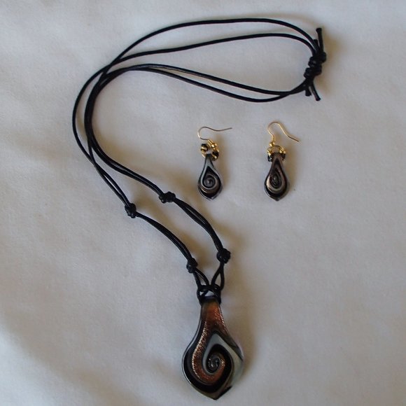 Dichroic Fused Foil Glass Pendant Earrings Handcrafted Set 2 Adjustable Blk Cord - Picture 2 of 8